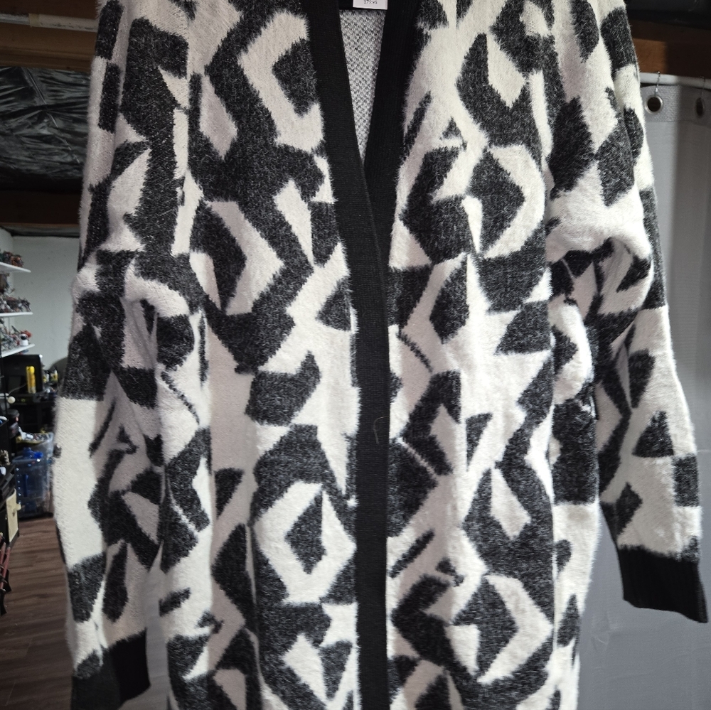 Lane Bryant Monochrome Abstract Cardigan